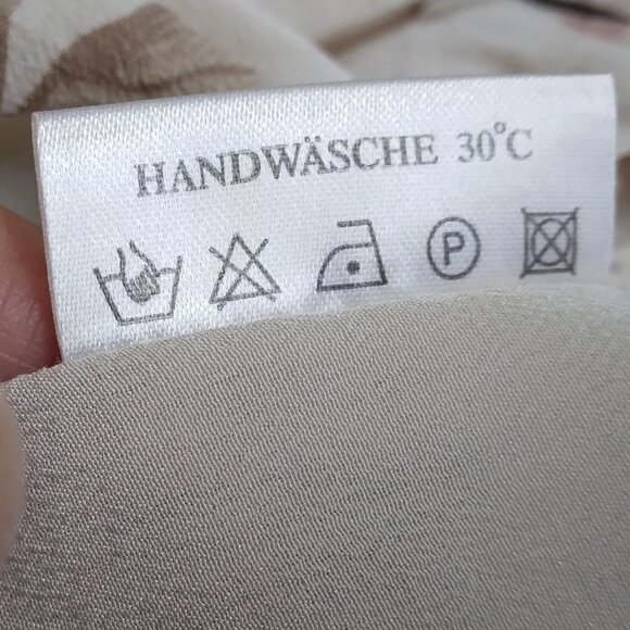 HALLHUBER Philosophy | Floral Silk Ruffle Blouse | Size 36 - Picture 9 of 11